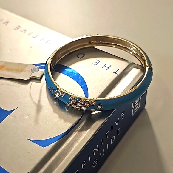 Vintage Gold Tone Manluck Enamel & Rhinestone Cuff Clamper Bracelet. - Picture 6 of 8